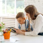 Best Tips and Life Hacks to Help Your Child With Essay Writing Homework mom-helping-child